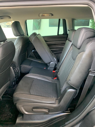 Imagen 12 de 16 de Jeep Commander 4x2 Limited 2023