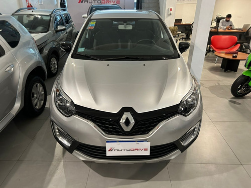 Imagen 3 de 25 de Renault Captur Zen 2.0 Mt 2018