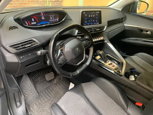 Peugeot 5008 Allure , 3 Filas De Asientos Y Mantenimiento Al