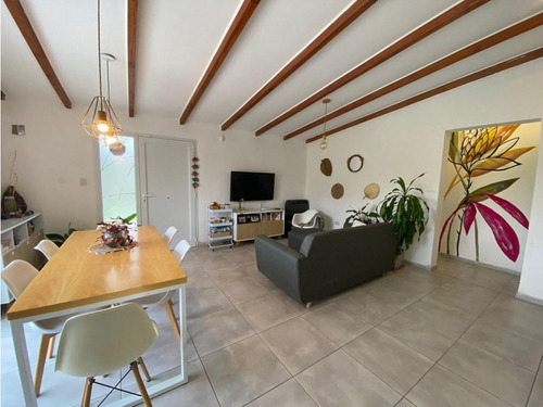Oportunidad. Casa En Venta Barrio Estación Del Carmen R 45