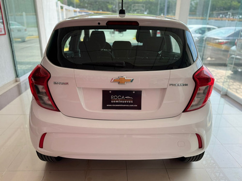 Chevrolet Spark 5 pts. HB Premier, 1.4l, TM5, a/ac., pantalla touch 7