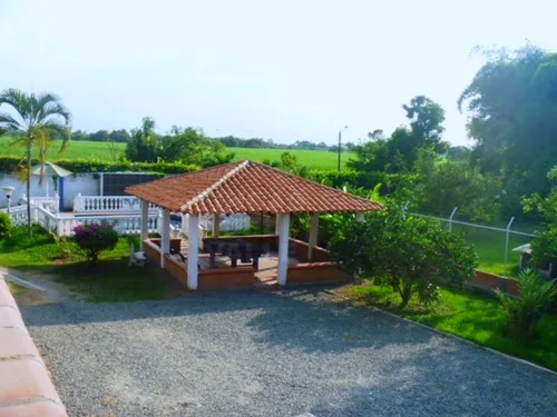 Candelaria, Vía Cabuyal, 6.400 M2