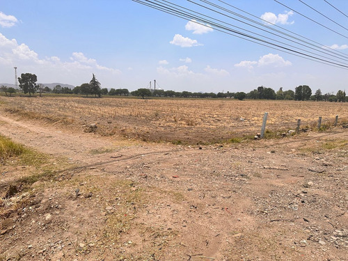 Terreno En Venta En Querétaro Con Uso De Suelo Mixto