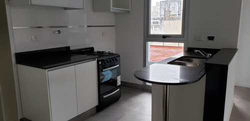 Imagen 4 de 13 de Cervi Vende 3 Amb Con Pileta Alverez Thomas 550