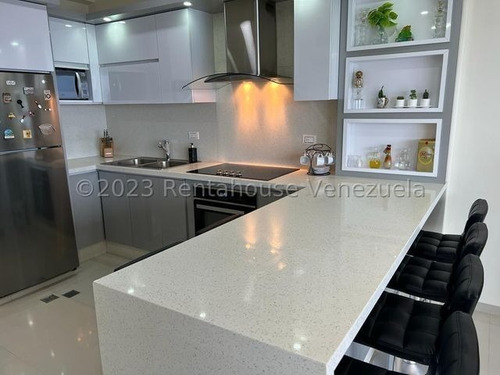 Imagen 6 de 11 de 23-19500 Apartamento En Venta ( Penthouse) Caribe Amoblado Fanny Calderón & Sidney Moreno