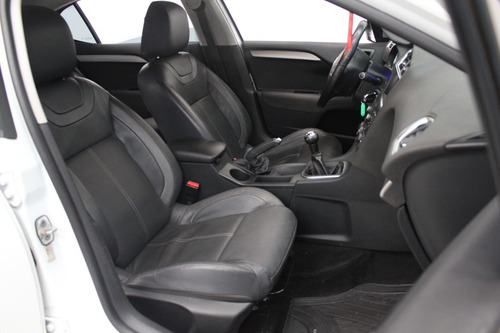 Imagen 6 de 11 de Citroen C 4 Lounge 2.0 I Tendance Pk 2015 La Plata 093