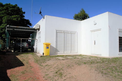 Casa En Venta De 2 Dormitorios En Playa Pascual