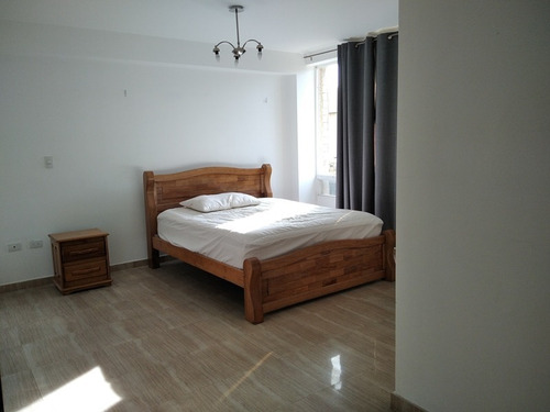 Imagen 14 de 23 de Town House En Alquiler Conj. Res Costa Dorada