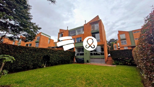 Casa En Venta En Cerros De Suba 4 Habitaciones