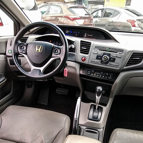 Imagem 9 de 9 de Honda- Civic Sed. Lxl/ Lxl Se 1.8 Flex 16v Aut