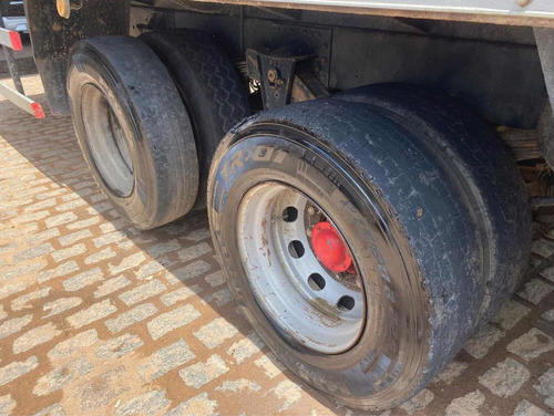 Imagem 9 de 10 de Mercedes Benz 1620