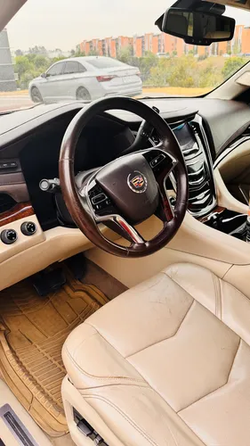 Cadillac Escalade 6.2 Paq P Premium 4x4 At