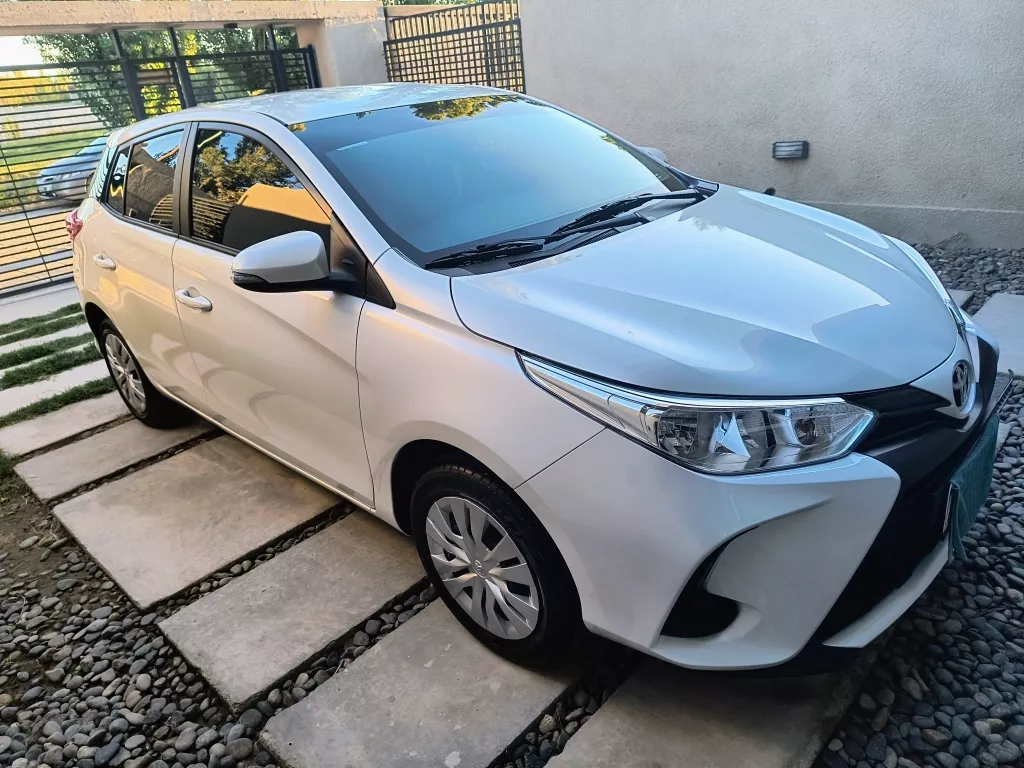 Toyota Yaris 1.5 107cv Xs