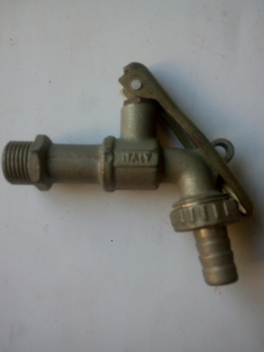 Imagen 5 de 5 de Llave Chorro Con Aldaba Para Candado