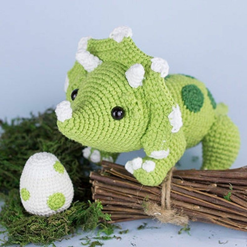 Dinosaurio Triceratops Amigurumi Tejido A Mano