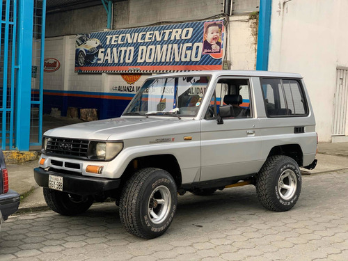 Toyota Land Cruiser 22r