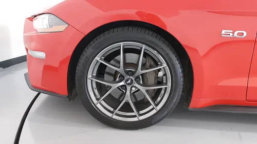 Ford Mustang 5.0 V8 GT AUTO