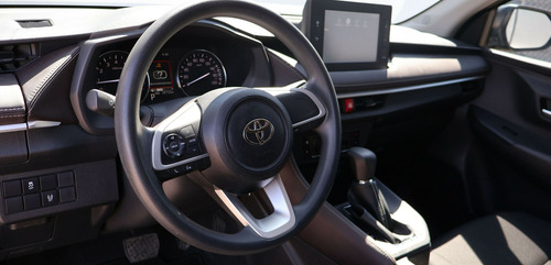 Toyota Yaris 1.5 S Sedan At
