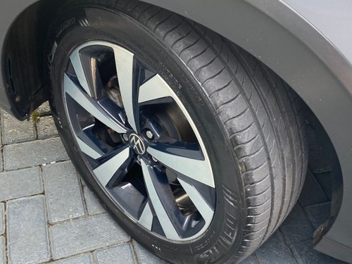 Volkswagen Nivus nivus 1.0 200 TSI TOTAL FLEX HIGHLINE AUTOMÁTICO