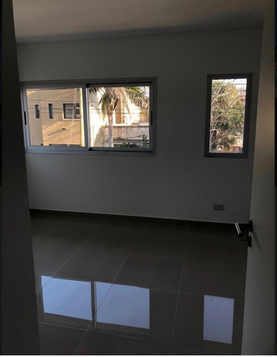 Imagen 3 de 9 de Departamento En Venta En Terrazas Moron