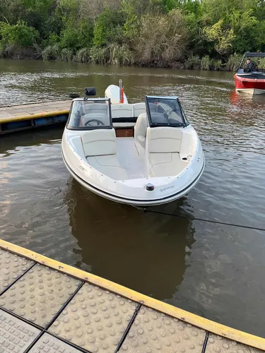 Quicksilver 1700