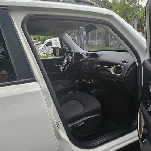 Jeep Renegade 1.8 Sport