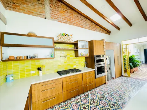 Vendo Casa En Miraflores - Sur