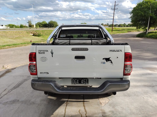 Toyota Hilux 4x2 C/d Dx Pack Elect 2014