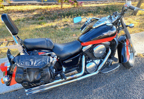 Potente Kawasaky Vulkan Classic Modelo 2005.