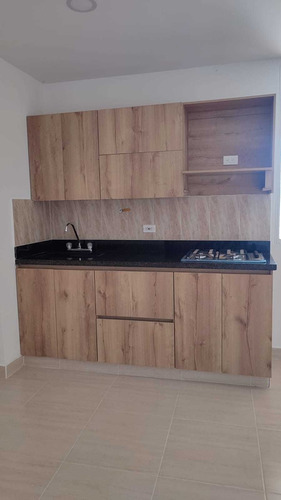 Imagen 4 de 17 de Vendo Apartamento En El Carmen Sector San Miguel