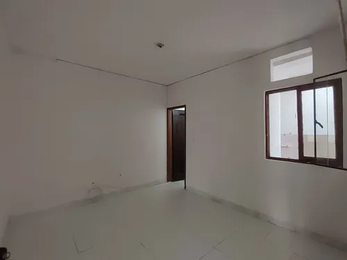 Casa-local En Arriendo En Santa Clara. Cod A26271