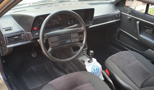 Imagem 5 de 14 de Vw-volkswagen Santana Cd 1.8 1984/85 Placa Preta