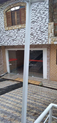 Imagem 10 de 30 de Sobrado Com 4 Dormitórios Para Alugar, 420 M² Por R$ 4.000,00/mês - Parque Oratório - Santo André/sp - So0174