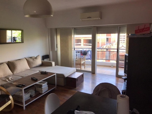 Imagen 6 de 18 de Semi Piso Venta Villa Del Parque 3 Ambientes