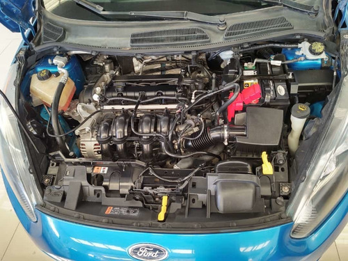 Imagen 12 de 13 de Ford Fiesta 1.6 S Sedan Mt 2016