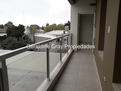 Departamento En Venta De 2 Dormitorios En Zona Centro Cipolletti