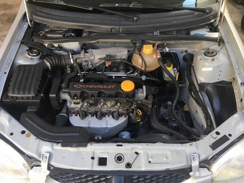 Imagem 5 de 5 de Chevrolet Corsa 2001 1.0 Wind Milenium 5p