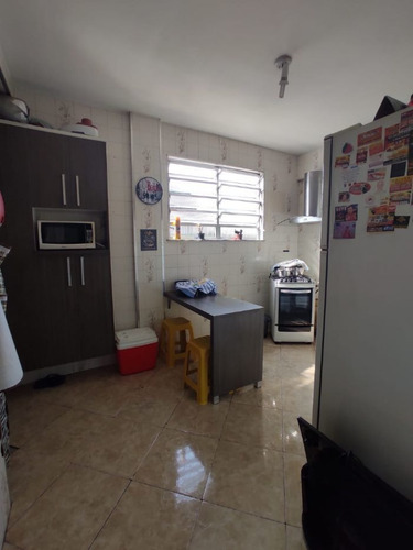 Imagem 12 de 21 de Apartamento À Venda Na Rua Tietê, Bangu, Rio De Janeiro - Rj - Liv-13895