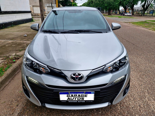 Toyota Yaris 1.5 107cv Xls Sedan