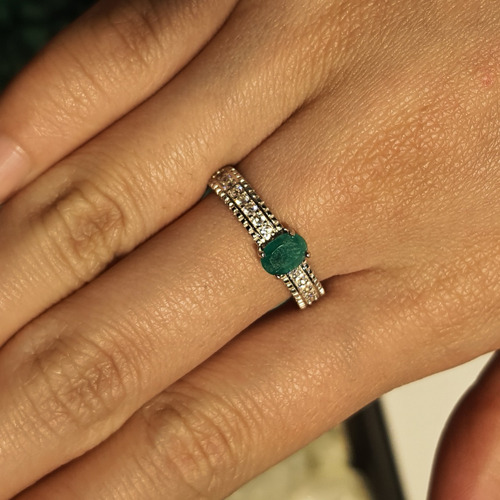 Anillo En Plata Rodio Con Esmeralda Certificada