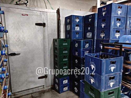 Vende Negocio De Licores (licoreria) Ubicado En San Antonio De Los Altos A Orilla De Calle Zona Muy Transitada. Rz