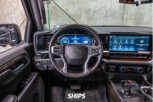 Chevrolet Cheyenne 5.3 V8 RST Doble Cabina 4x4 At