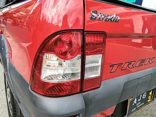 Fiat Strada 1.6 Trekking