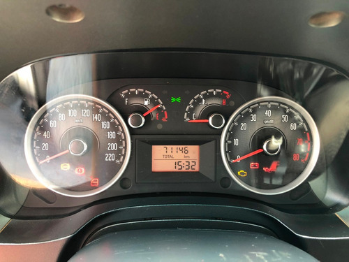 Strada Ce 1.6 Trekking 2013 Completa + Abs + Airbag