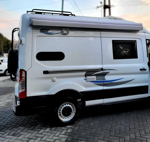 Ford Transit 2.2 L 350 E