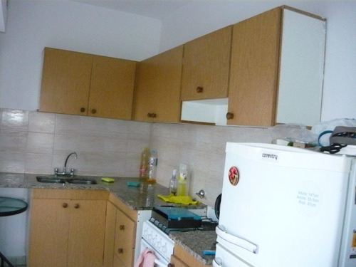 Imagen 5 de 9 de Departamento En Venta En Wilde Centro