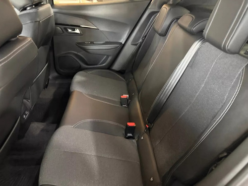 Peugeot 2008 1.0T Allure