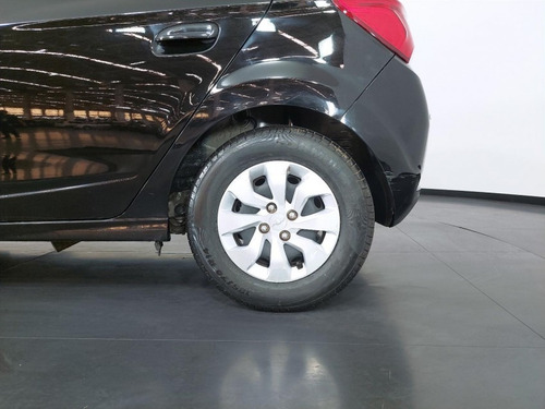 Imagem 8 de 15 de 139019 - Chevrolet Onix 2017 Com Garantia