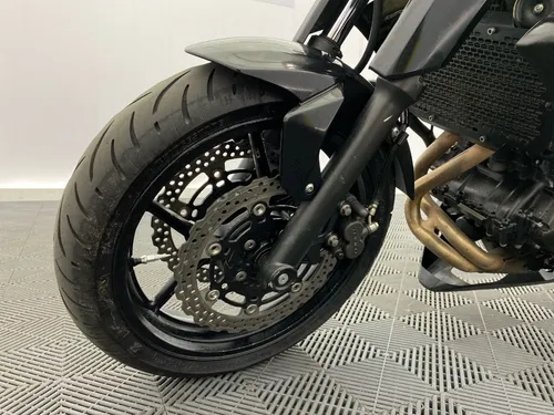 Kawasaki Er6n