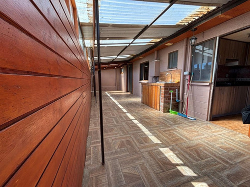 Hermosa Casa Venta De 3 Dorm 2 B. En Olmué Paradero 29 1/2